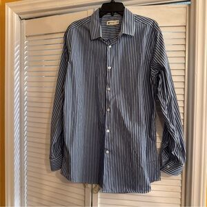 Haggar Men's Navy and White Striped Button Down Shirt